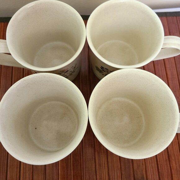 Vintage Royal Doulton Lambethware Bredon Hill Mugs - Four - Picture 4 of 5